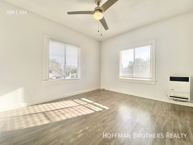 Building Photo - 330 N Bixel St