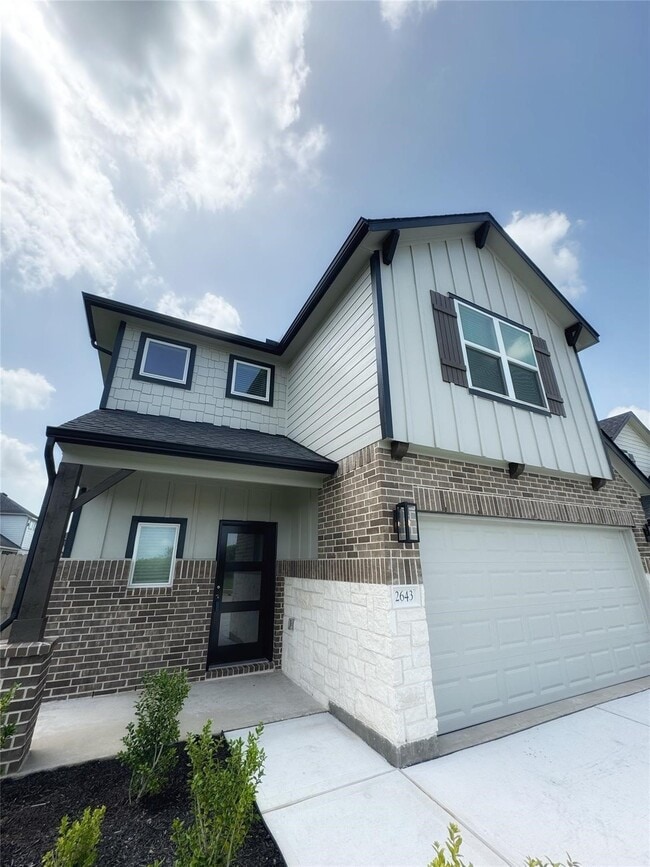 Building Photo - 2643 Village Side Trl