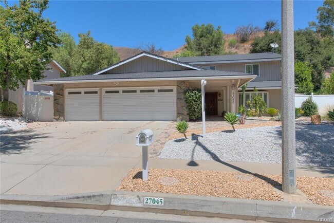 Primary Photo - 27045 Esward Dr