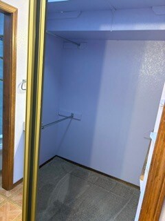 Building Photo - 10600 Towne Park Dr NE