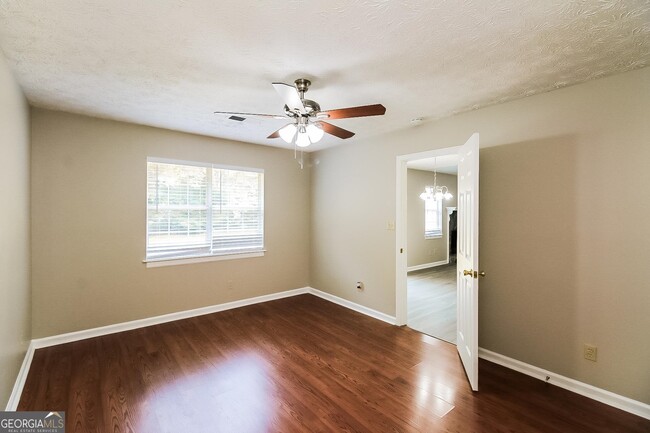 Building Photo - 155 Ingrams Ln