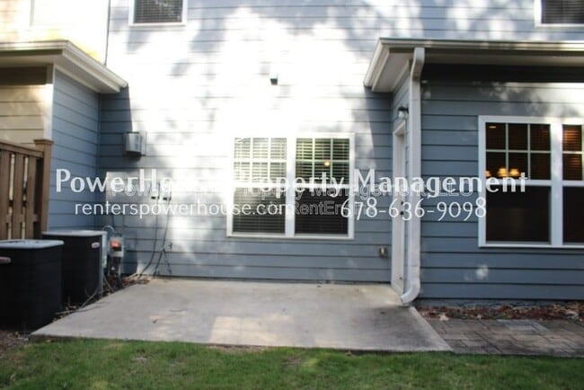 Building Photo - 4830 Hastings Terrace