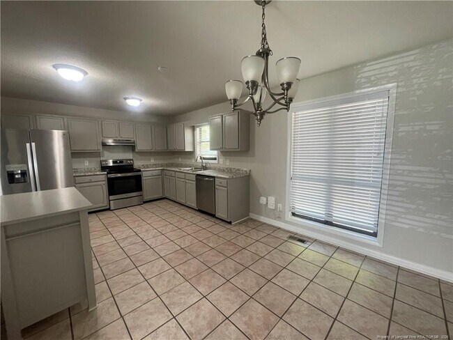 Building Photo - 6804 Leeds Ct