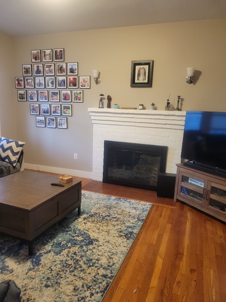 Building Photo - 0 Poole St