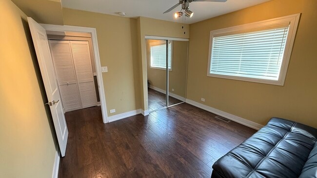 Building Photo - 8408 S Lorel Ave