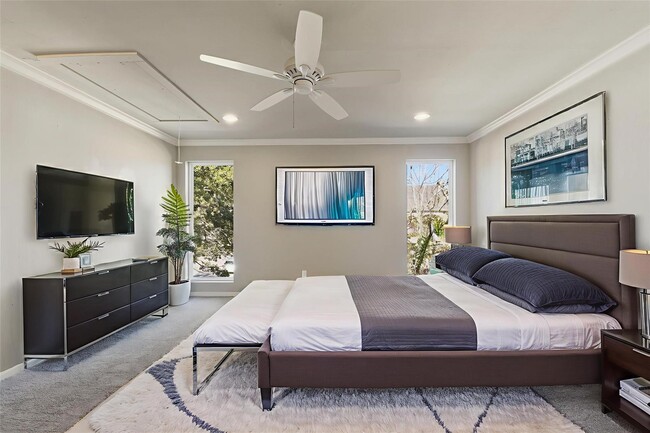 Building Photo - 7535 Olympia Dr