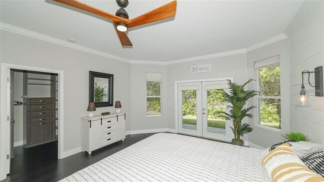 Building Photo - 7452 Sea Island Ln