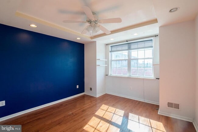 Building Photo - 3462 Almond St