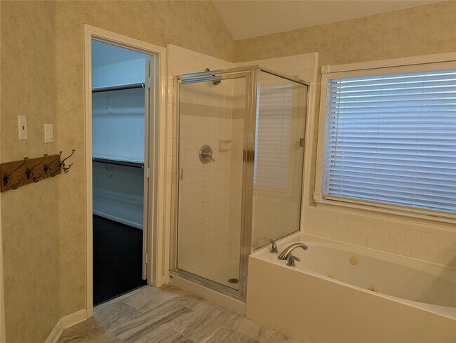 Building Photo - 22403 Bellows Bend Dr