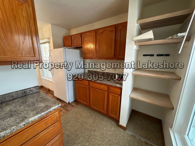 Building Photo - 3 Bedroom Condo | Great Location!