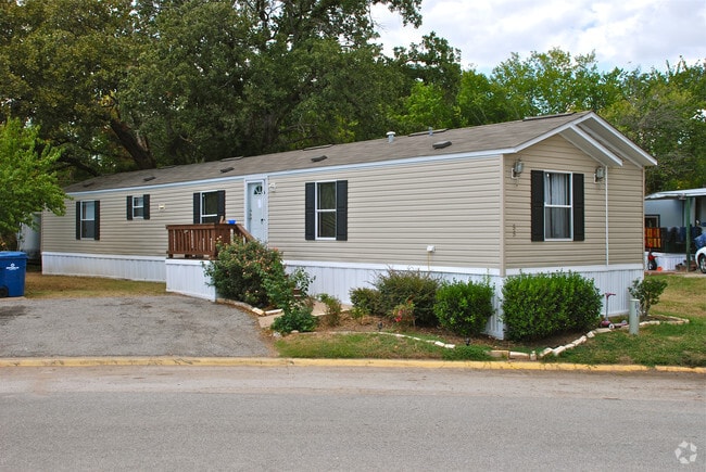 Building Photo - Kimberly at Creekside