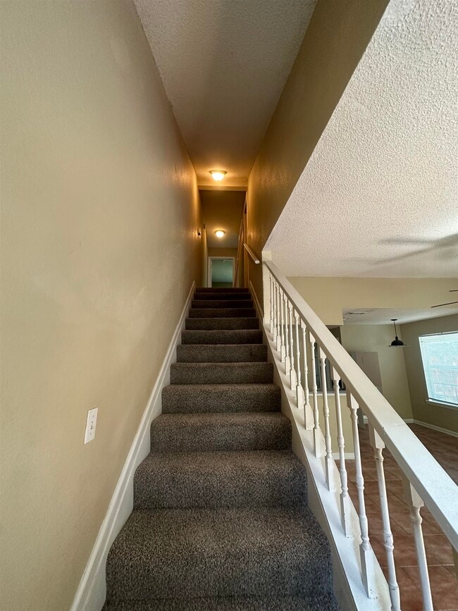 Building Photo - 2470 Nugget Ln