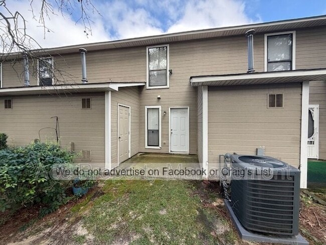 Building Photo - 110 Aloha Dr