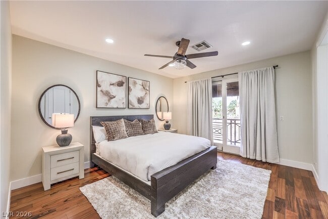 Building Photo - 7520 Captains Harbor Dr