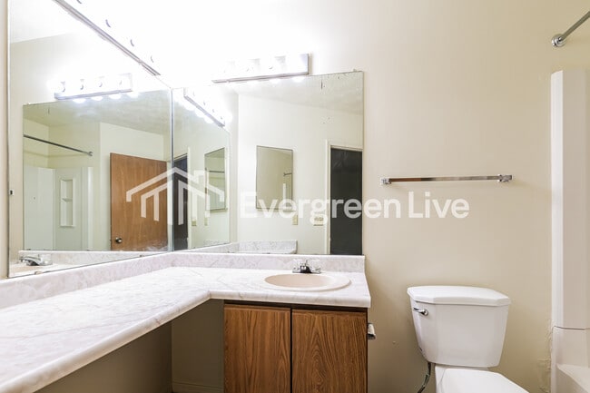 Building Photo - 6382 Nightwind Ct