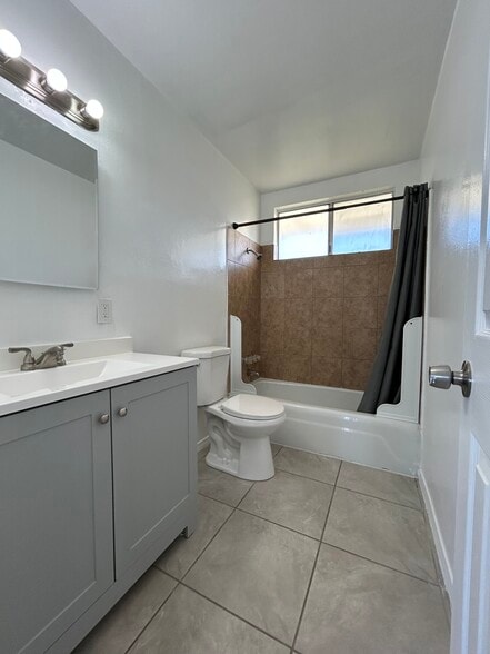 Bathroom - 6375 Linda Lee Dr