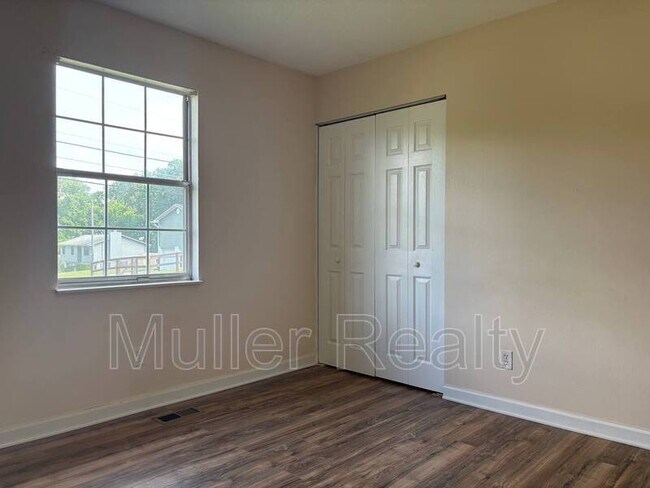 Building Photo - 6436 Tewksbury Dr NW