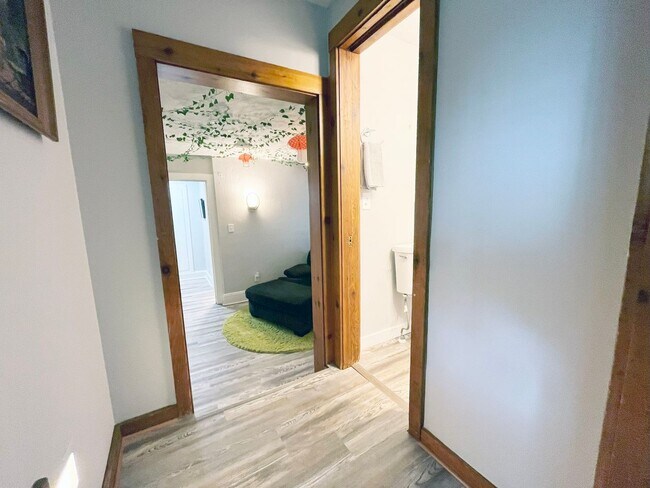 Building Photo - 3923 Bluestone Rd