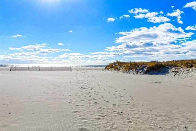 Building Photo - 177 Albany Blvd