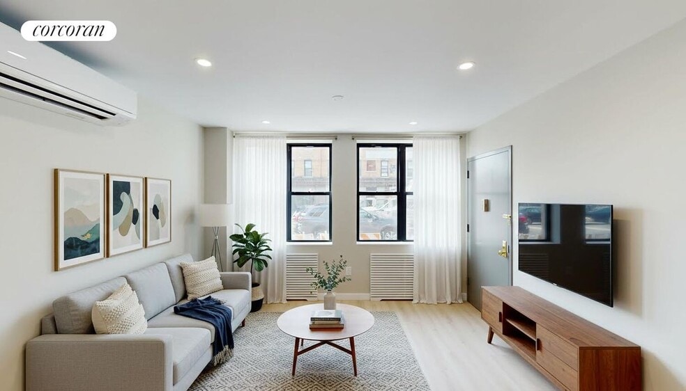 Building Photo - 587 3rd Ave