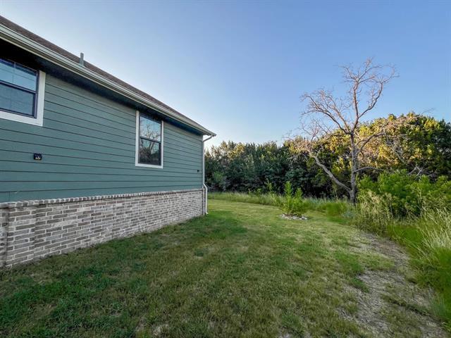 Building Photo - 2401 Fox Ct