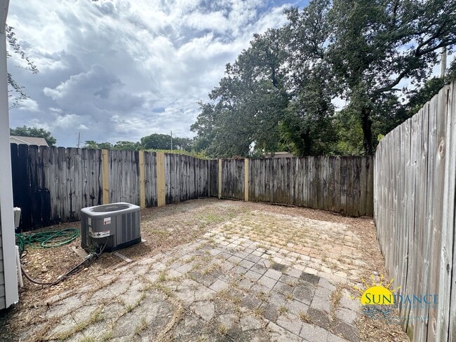 Building Photo - Charming 2 Bedroom Townhome in Fort Walton...