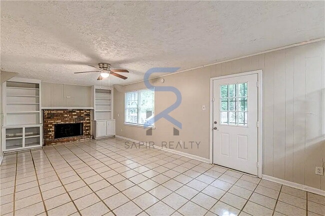 Building Photo - LIMITED-TIME OFFER!  Apply today with NO APPLICATION FEE! Terms apply. Call (678) 487-7896, Optio...