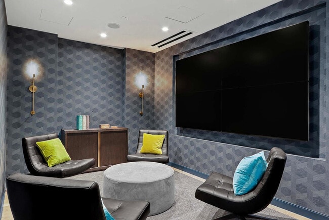 Building Photo - 370 Harrison Ave