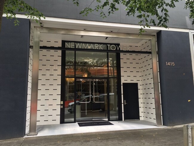 Building Photo - 1415 2nd Ave