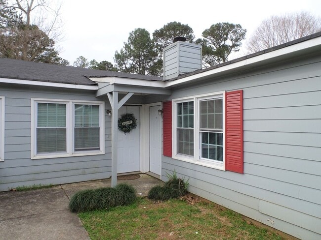 Primary Photo - 107 Wynnwood Dr
