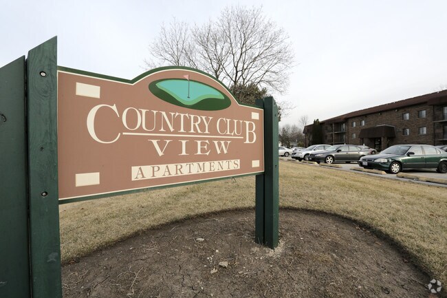 Building Photo - Country Club View Apartments
