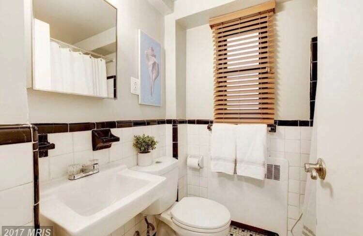 Building Photo - 2141 I St NW