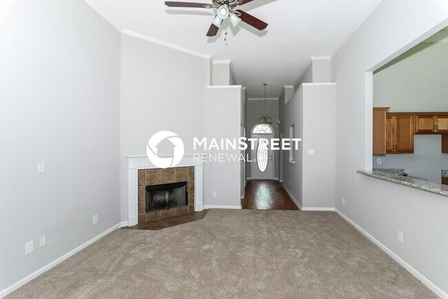 Building Photo - 3 Bedroom Pet-Friendly Home in CORDOVA, TN with Main Street Renewal