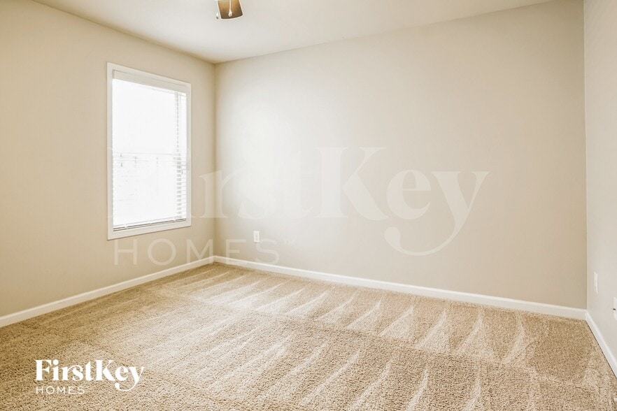 Building Photo - 307 Summerwalk Rd