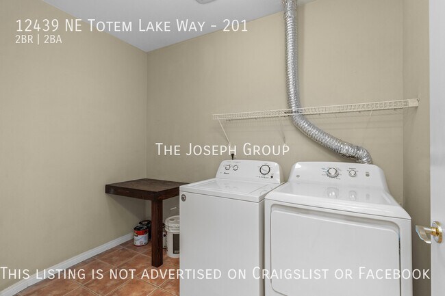 Building Photo - Stunning 2 bed/2 bath in Totem Lake!