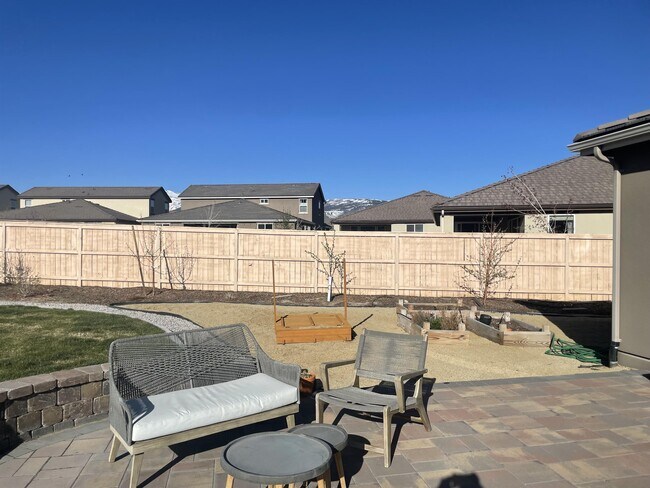 Building Photo - 10510 Rollins Dr