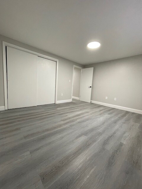 Building Photo - 328 Park Ave