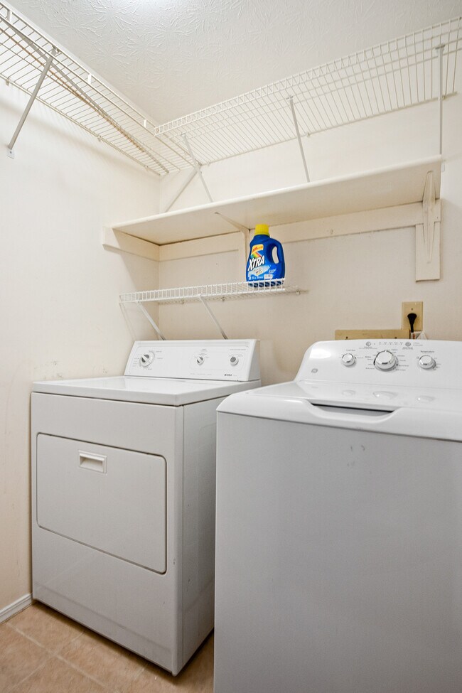 Building Photo - 304 Natchez Trace