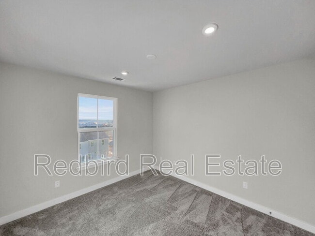 Building Photo - 1089 Mountain Vw Dr