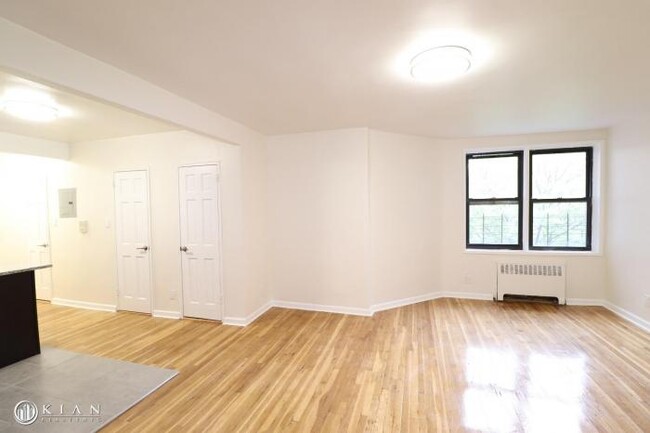 Building Photo - 1 bedroom in Flushing NY 11355