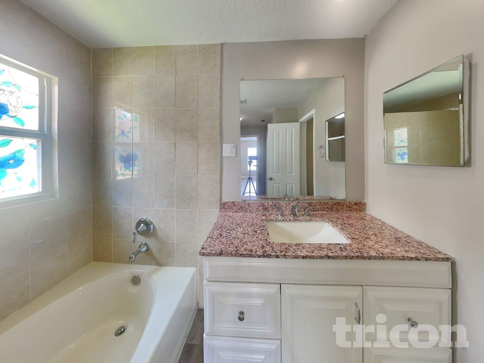 Building Photo - 29250 Yarrow Dr