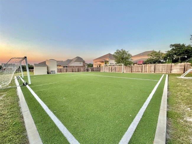 Building Photo - 110 Nick Price Loop