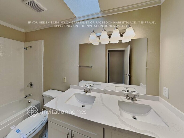 Building Photo - 2250 Horse Creek Cir