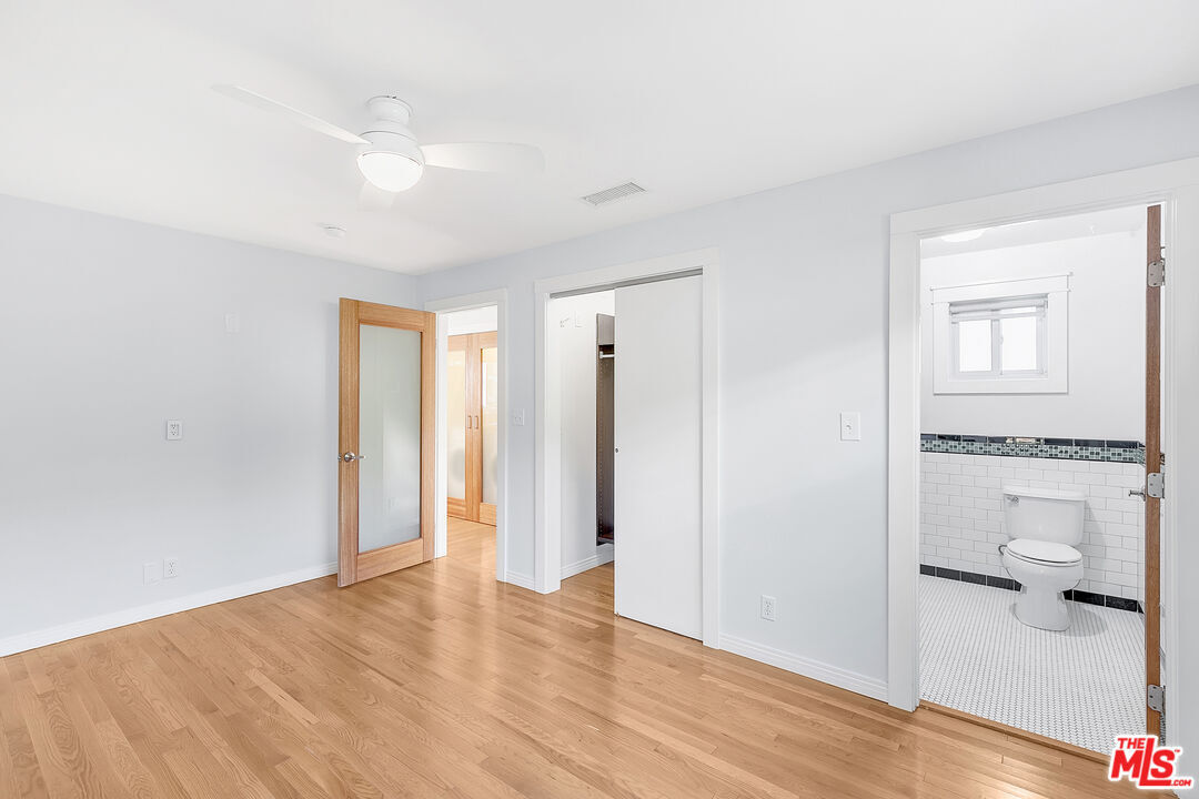 Building Photo - 1611 N Avenue 56