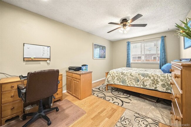 Building Photo - 9786 Orangewood Dr