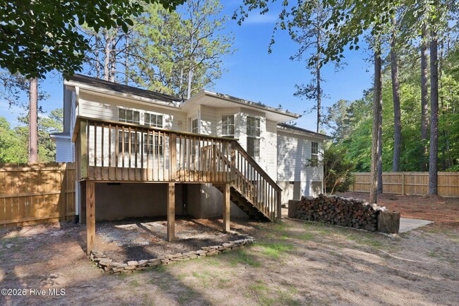 Building Photo - 14 Juniper Ln