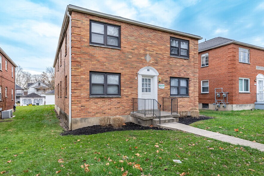 Building Photo - 108 E Norman Ave