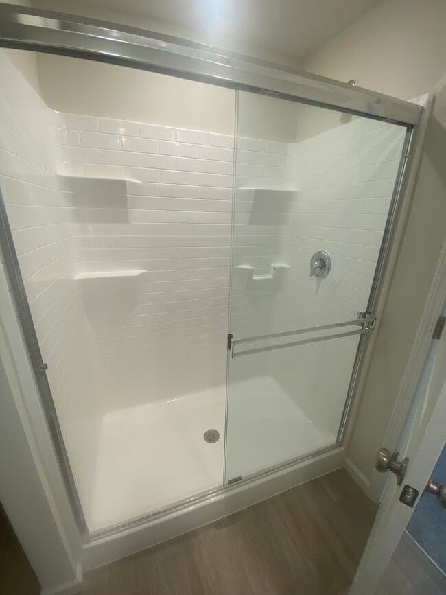 Building Photo - 3872 Riverstone Dr