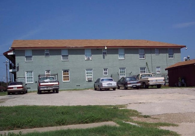 Eagle Villas - Hamilton Village