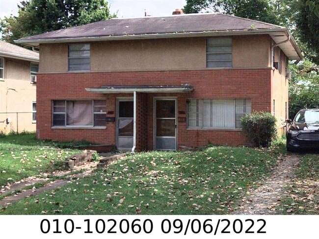 Building Photo - 1262 Zettler Rd